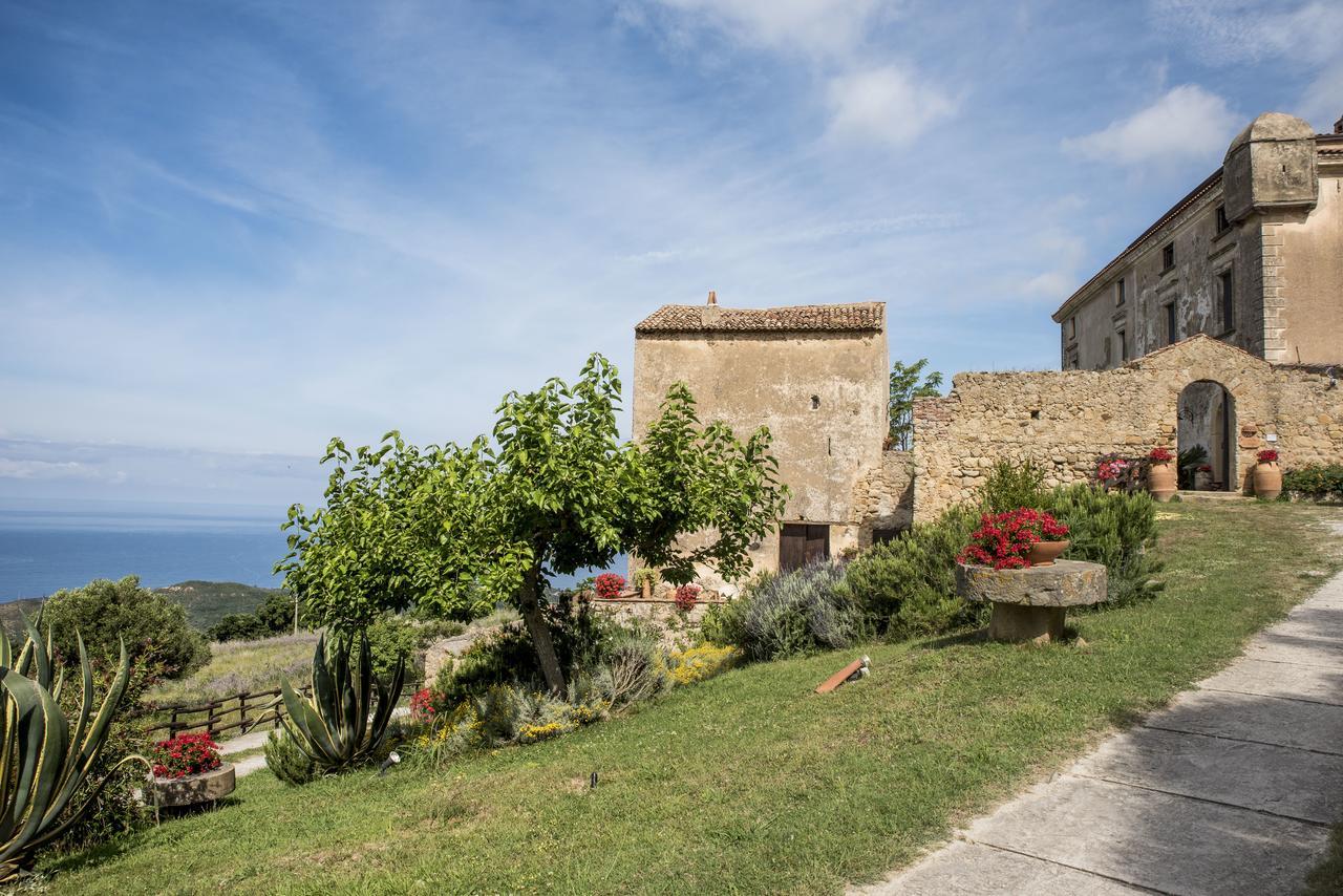 Il Castello Di San Sergio 첸톨라 외부 사진